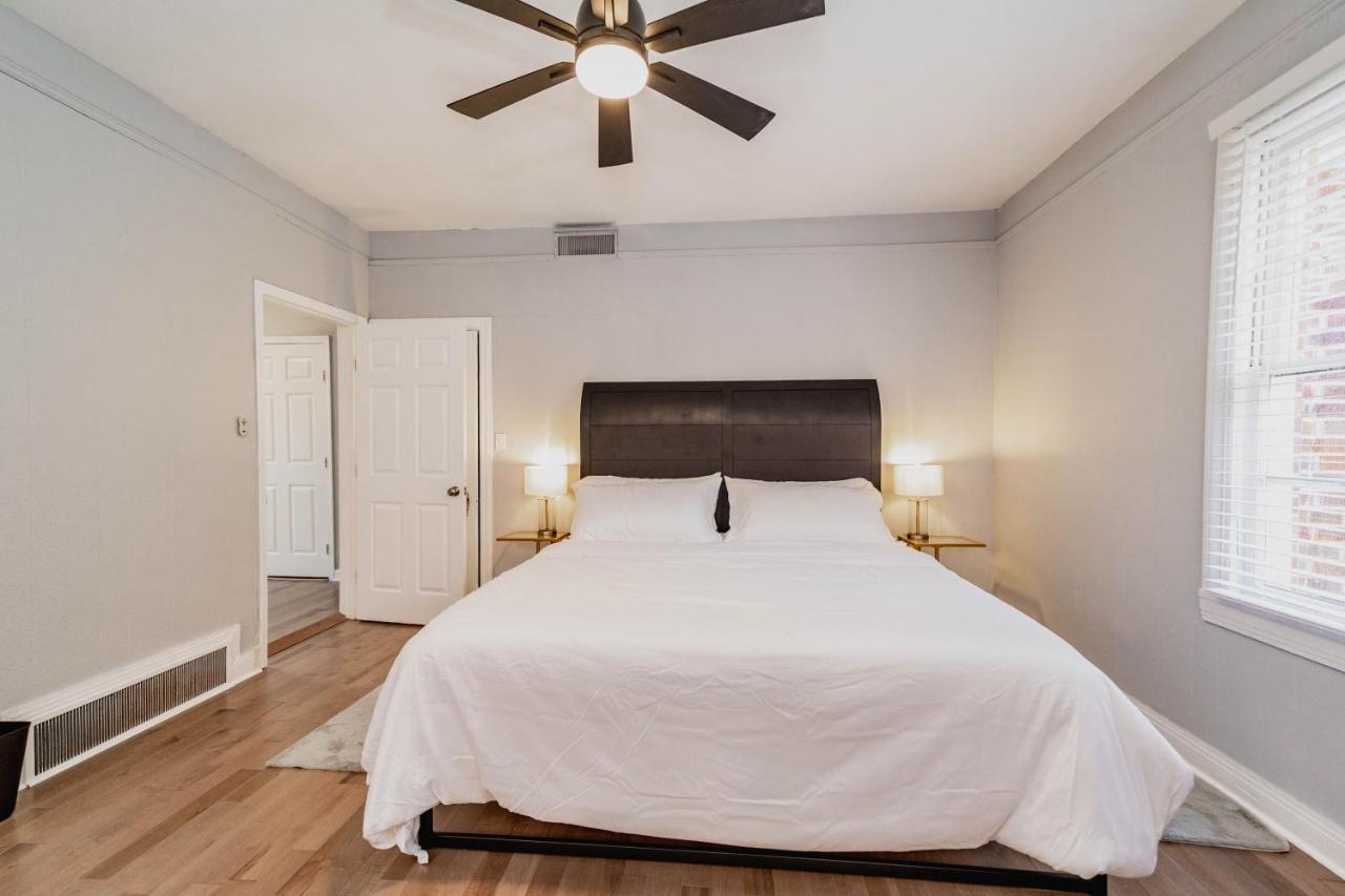 Comfortable King Suite Zen Space Hattiesburg Kültér fotó